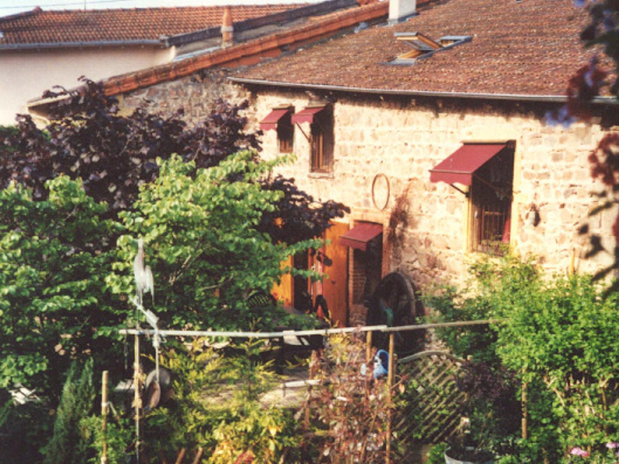 Gite Charmant Avec Jardin Privatif, Proche Sites Historiques Et Activites De Plein Air - Fr-1-496-183 Cuinzier 外观 照片